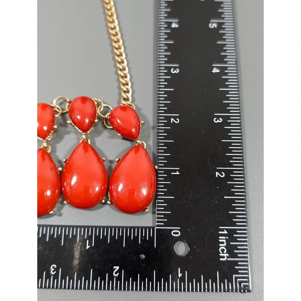 Charming Charlie Red Orange Teardrop‎ Statement Necklace Gold Tone 19